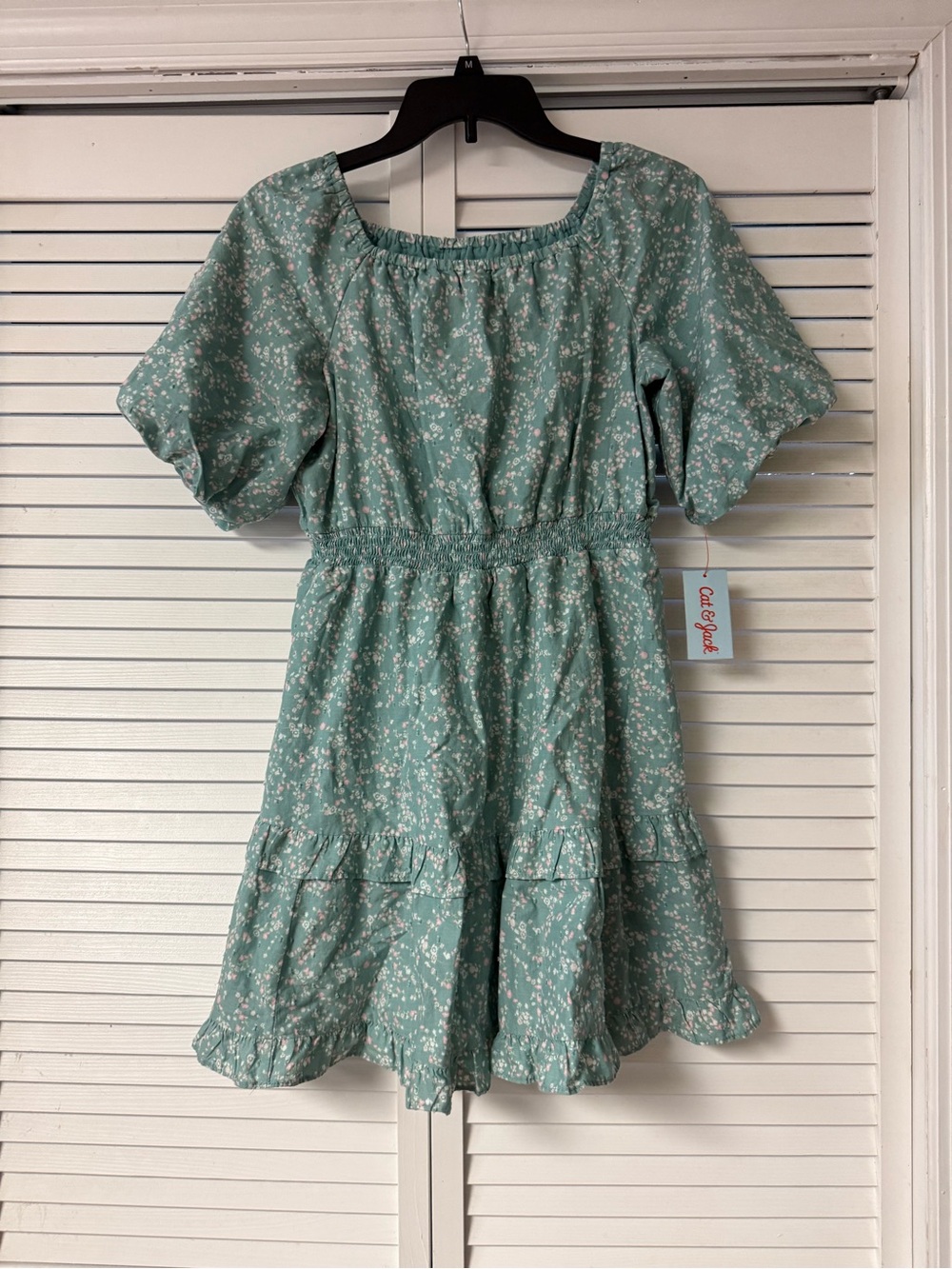 Cat & Jack Junior Girls' Mint Floral Smocked Waist Dress